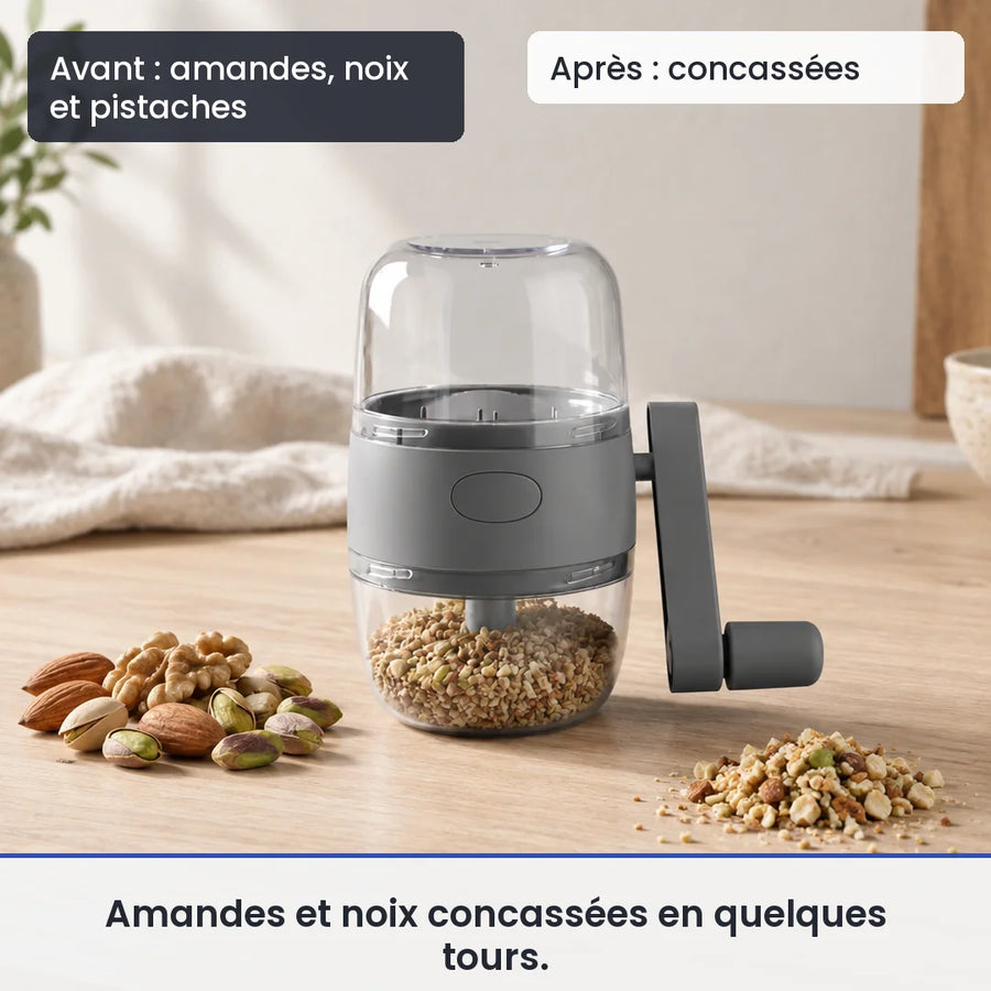 Avant/après avec le hachoir manuel gris à manivelle : amandes, noix et pistaches, puis concassées